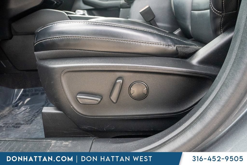 Used 2023 Ford Escape Platinum AWD/4WD image 20