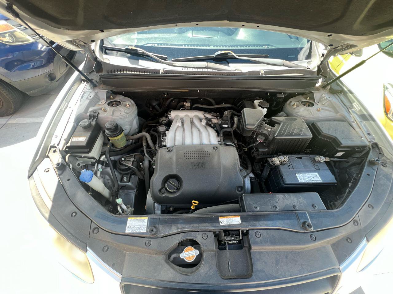 Used 2009 Hyundai Santa Fe GLS FWD image 38