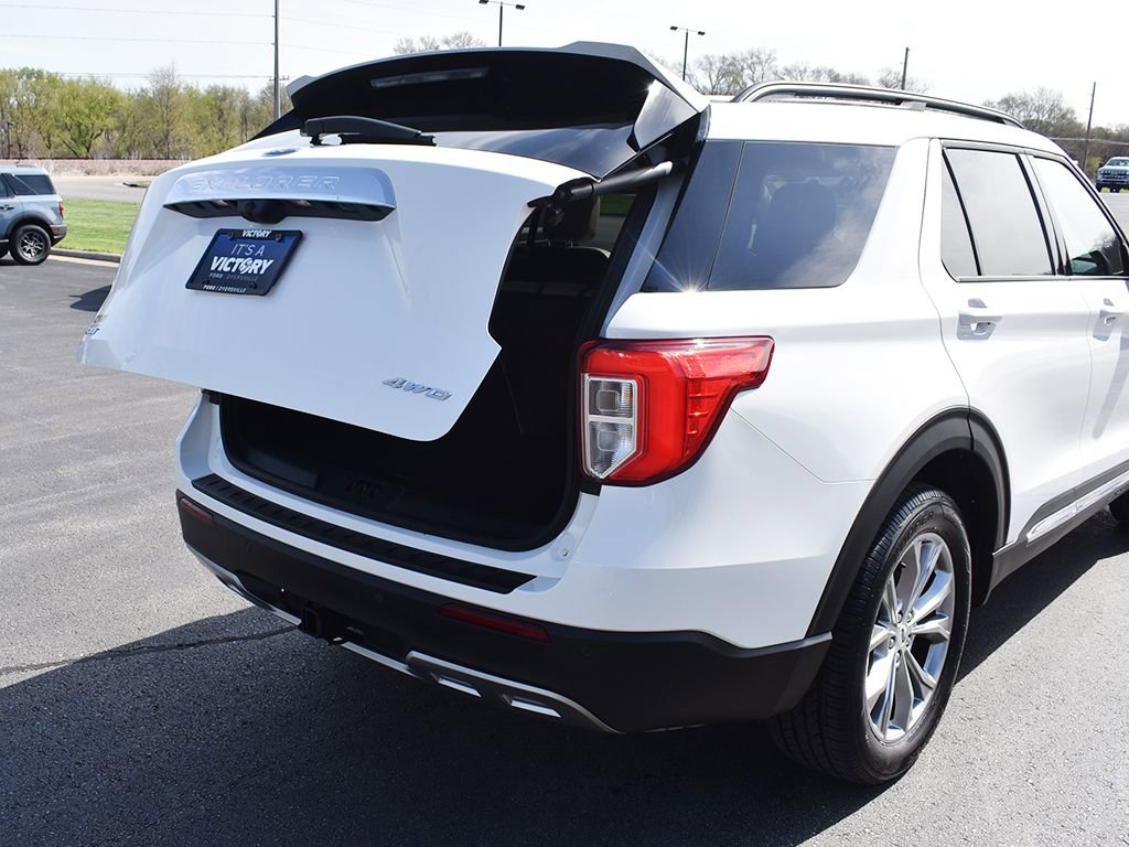 Certified 2021 Ford Explorer XLT w/ Equipment Group 202A AWD/4WD image 32