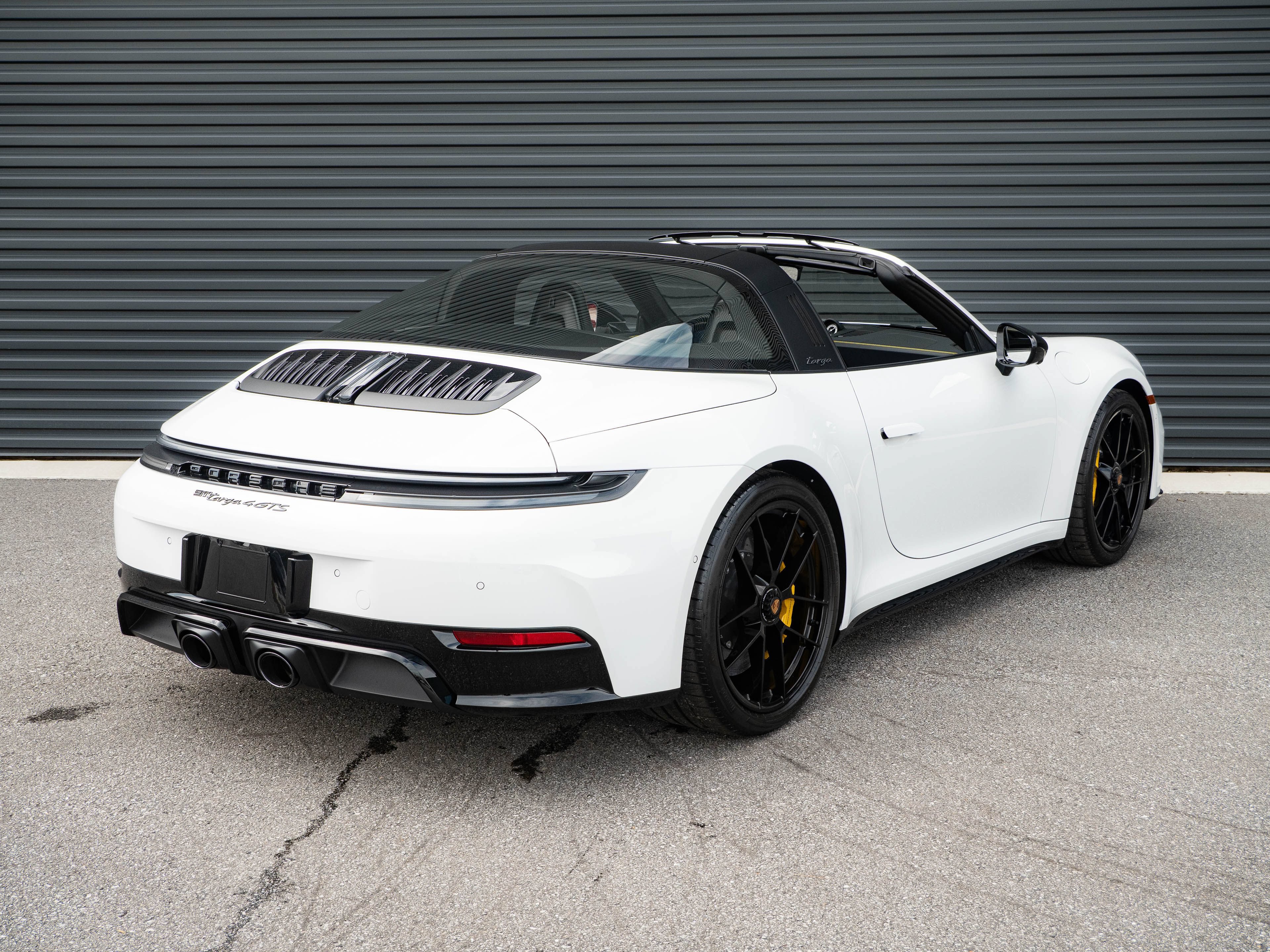 Certified 2026 Porsche 911 Targa 4 GTS AWD/4WD image 24