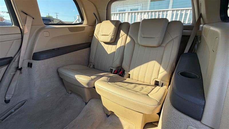 Used 2015 Mercedes-Benz GL 450 4MATIC image 43