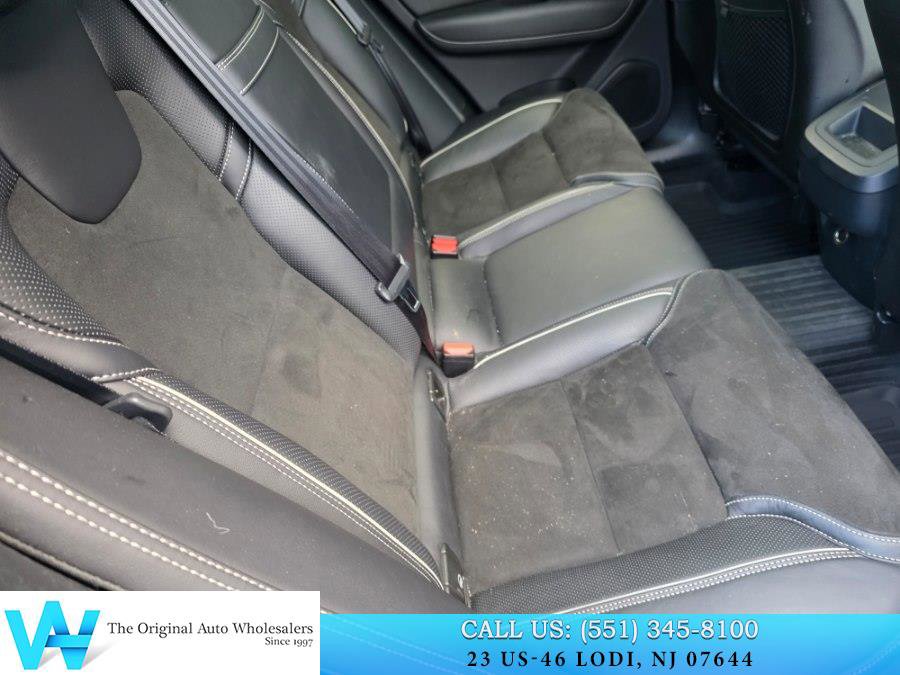 Used 2018 Volvo XC60 T6 R-Design w/ Convenience Package image 20