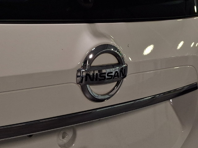 Used 2017 Nissan Rogue S AWD/4WD image 28
