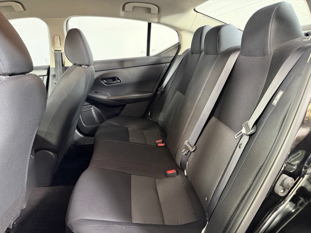 Used 2025 Nissan Sentra SV FWD image 16