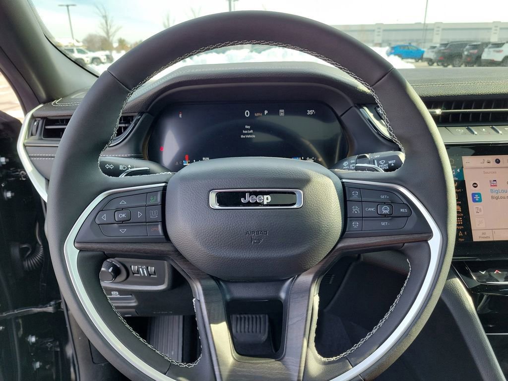 New 2026 Jeep Grand Cherokee Altitude image 19