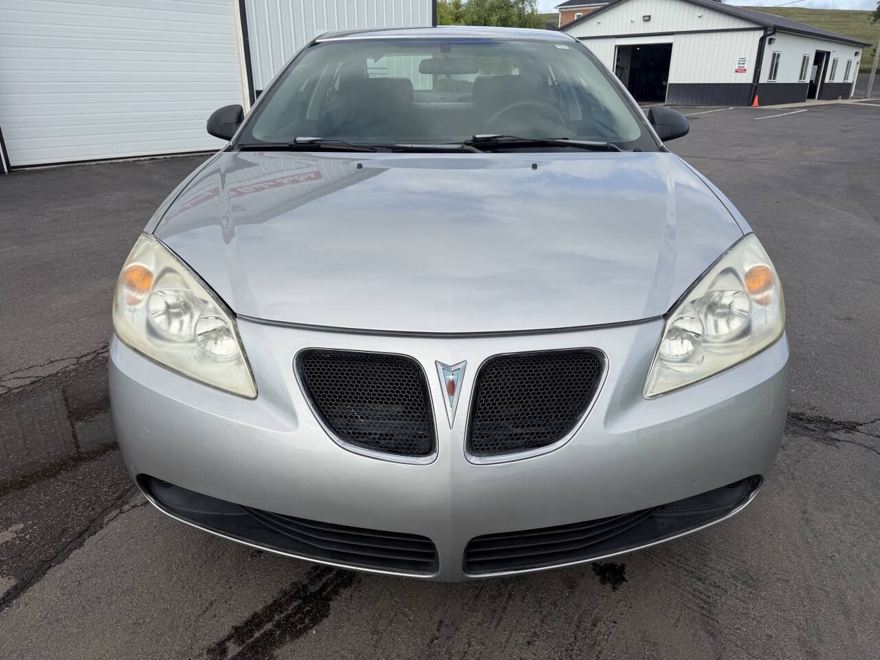 Used 2006 Pontiac G6 Sedan w/ Drivers Package FWD image 9