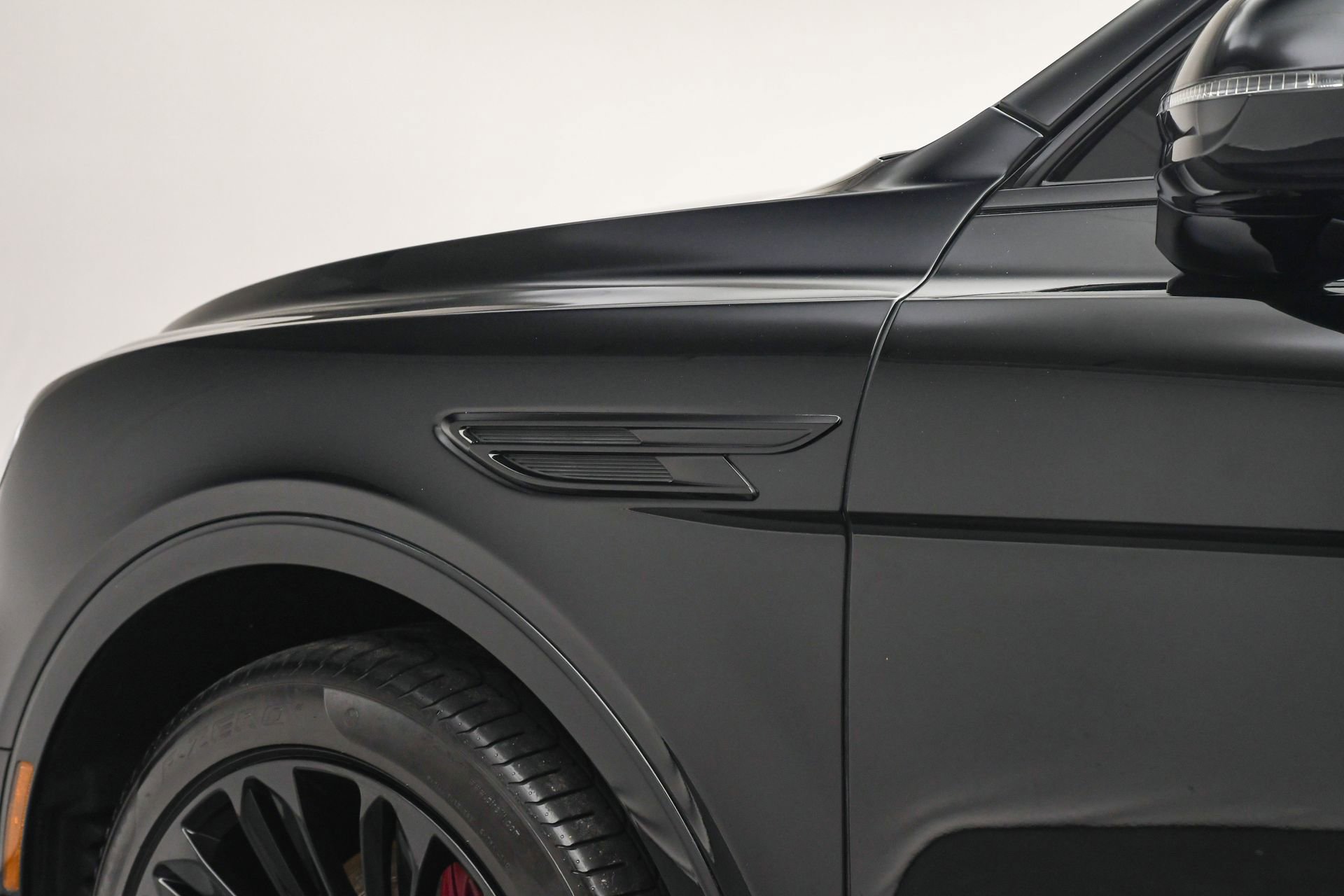 Certified 2021 Bentley Bentayga Speed image 35