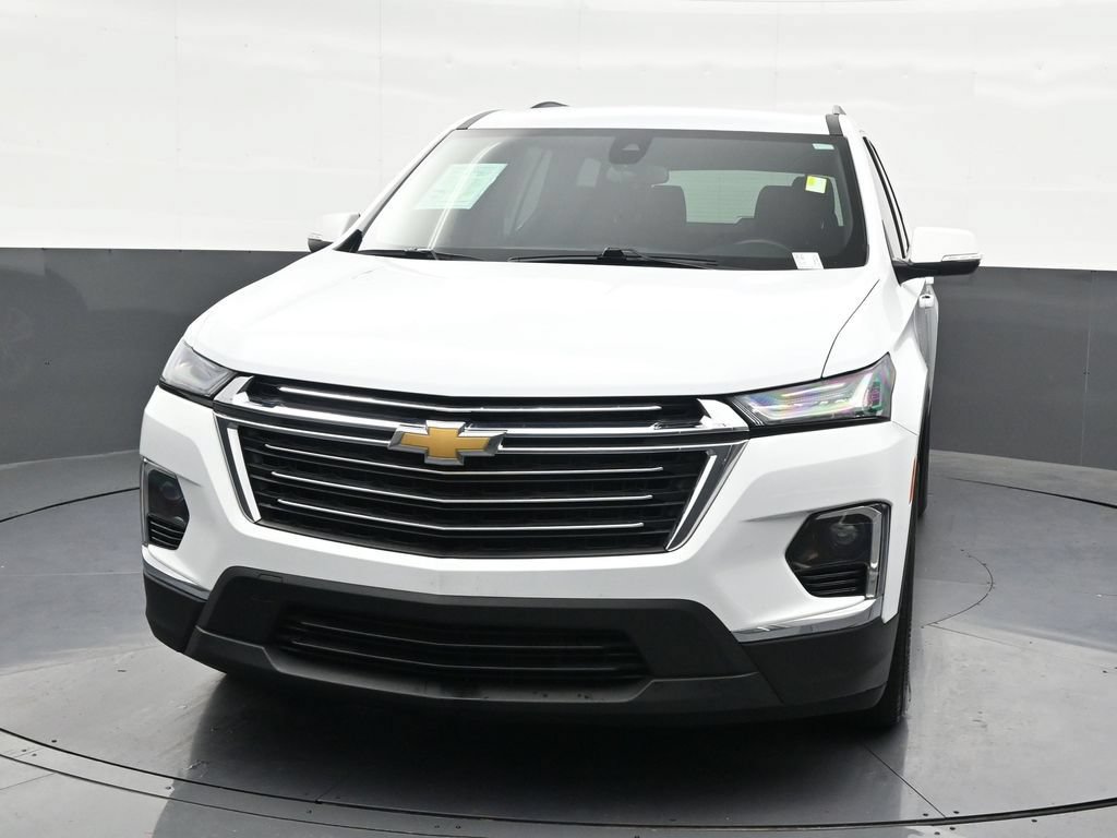 Used 2023 Chevrolet Traverse LT FWD image 9