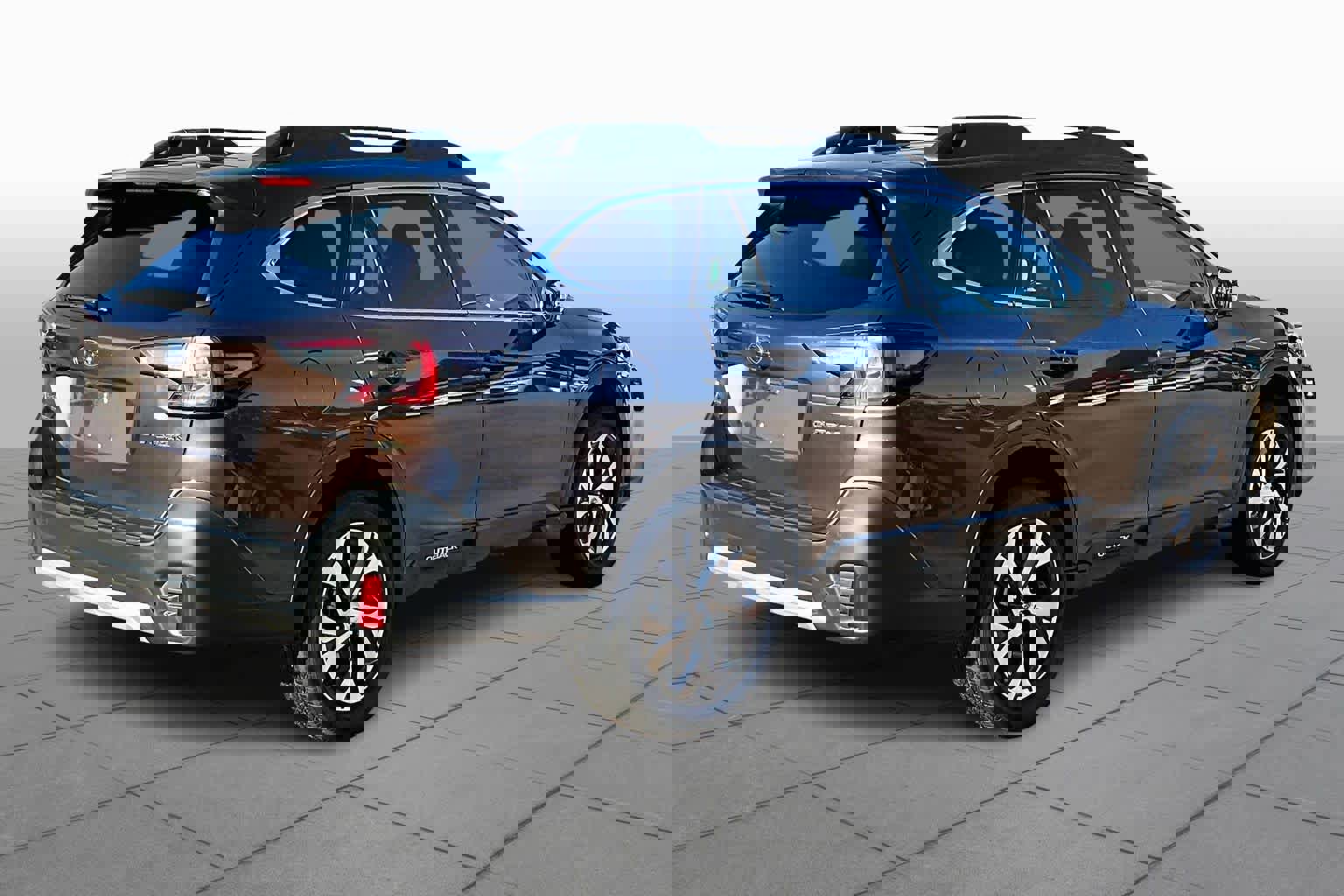 Used 2022 Subaru Outback Limited image 13