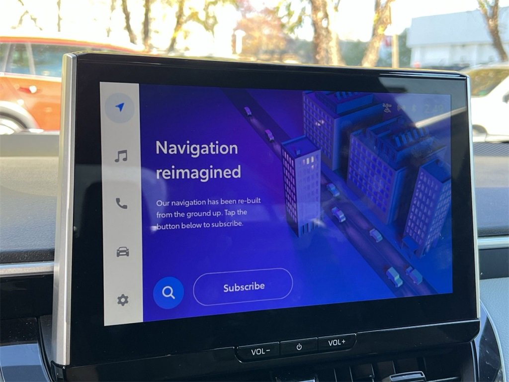 Used 2025 Toyota Corolla SE image 18