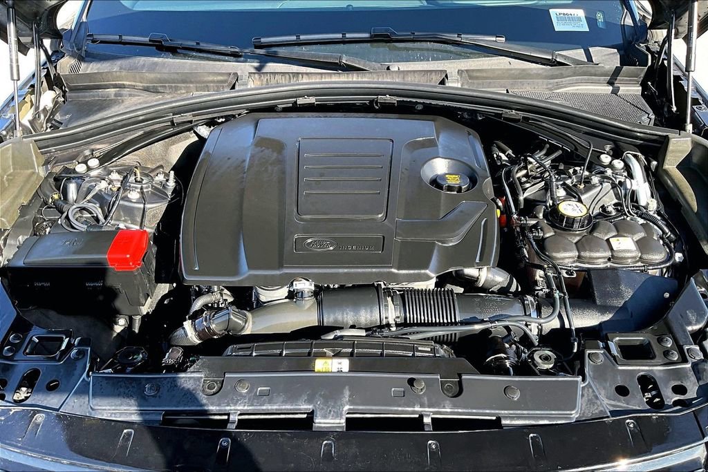 Certified 2024 Land Rover Range Rover Velar Dynamic SE image 28