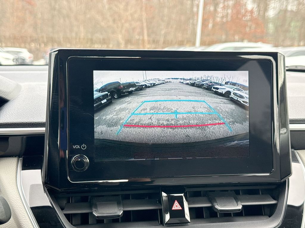 Used 2023 Toyota Corolla Cross L image 22