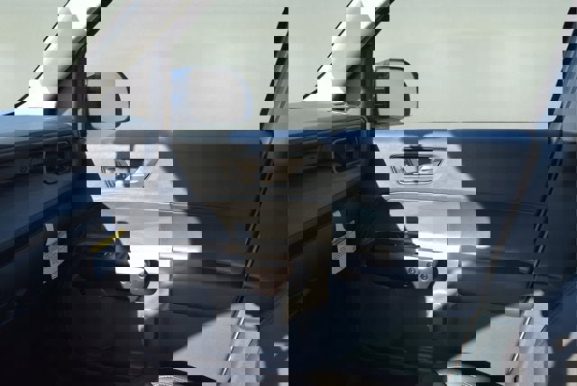 New 2025 Ford Maverick Lariat w/ Black Appearance Package image 11