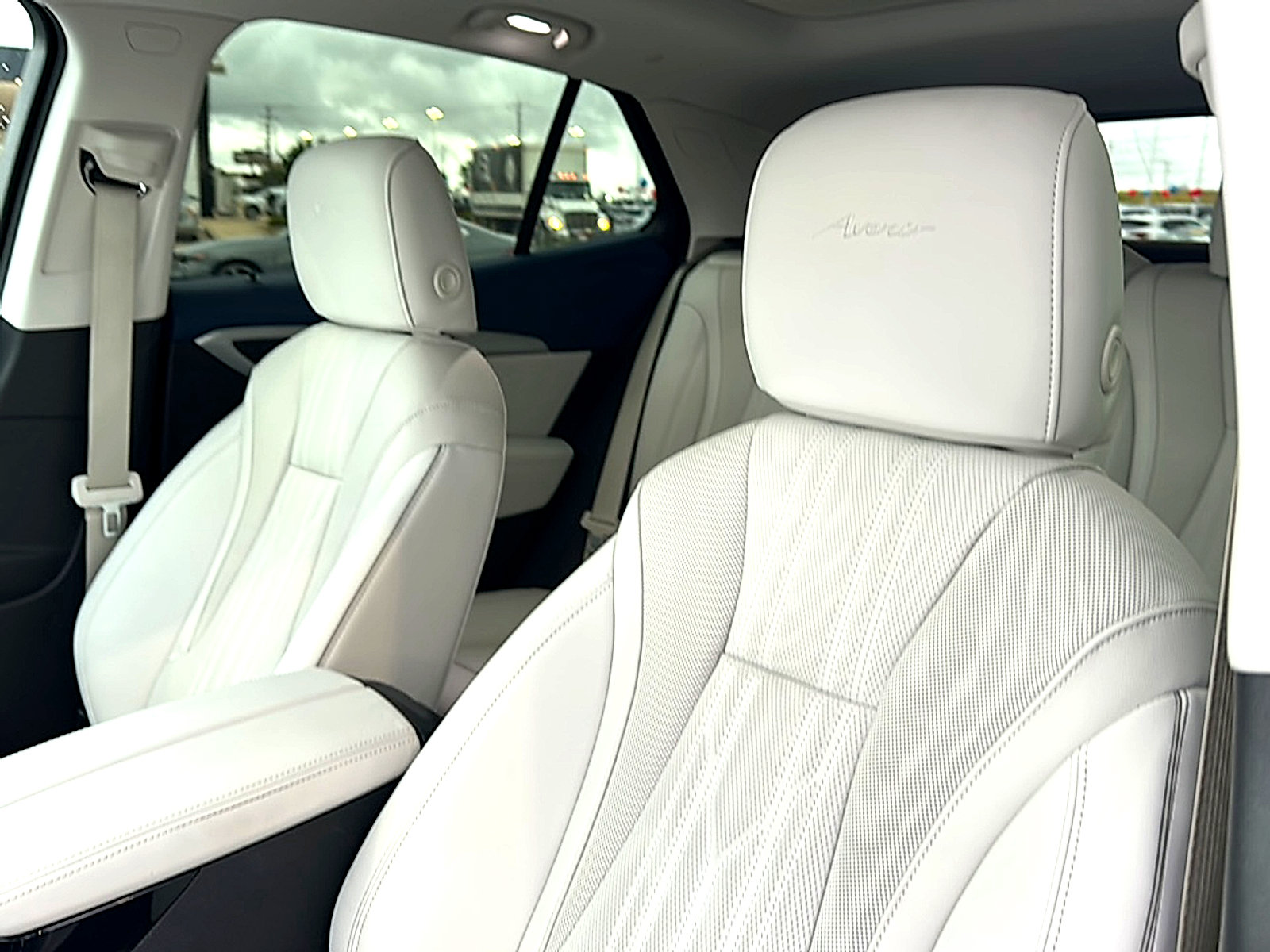 New 2026 Buick Envision Avenir AWD/4WD image 11