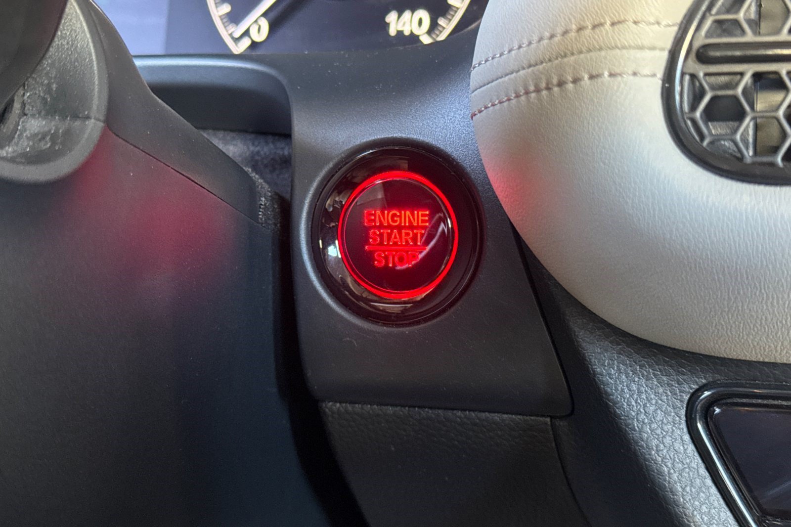 Used 2024 Honda HR-V LX image 17