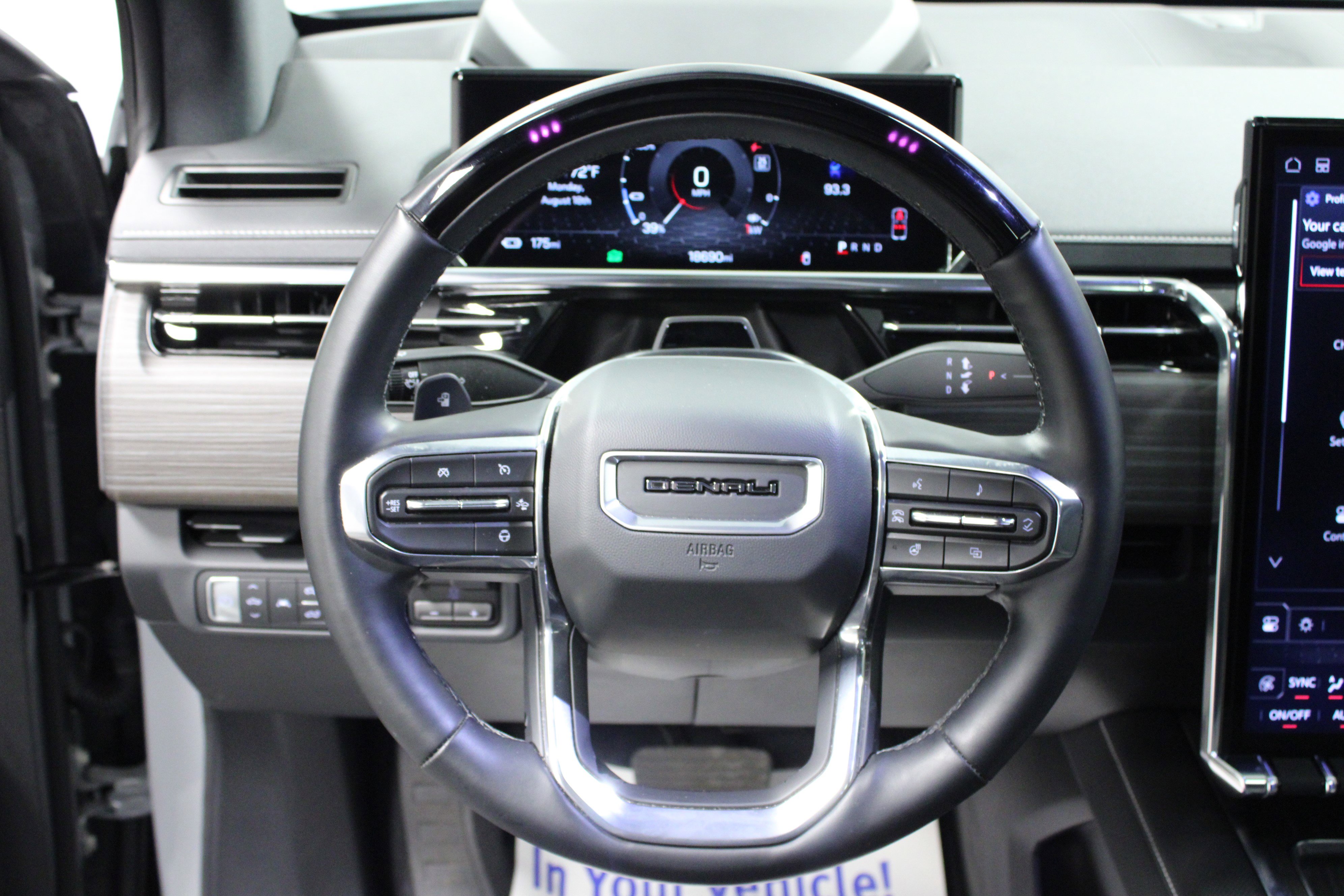 Used 2024 GMC Sierra EV Denali image 16