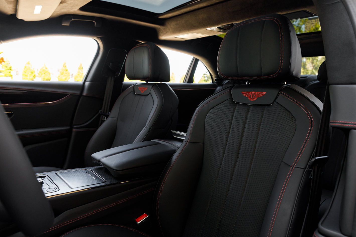 Used 2026 Bentley Flying Spur V8 AWD/4WD image 16