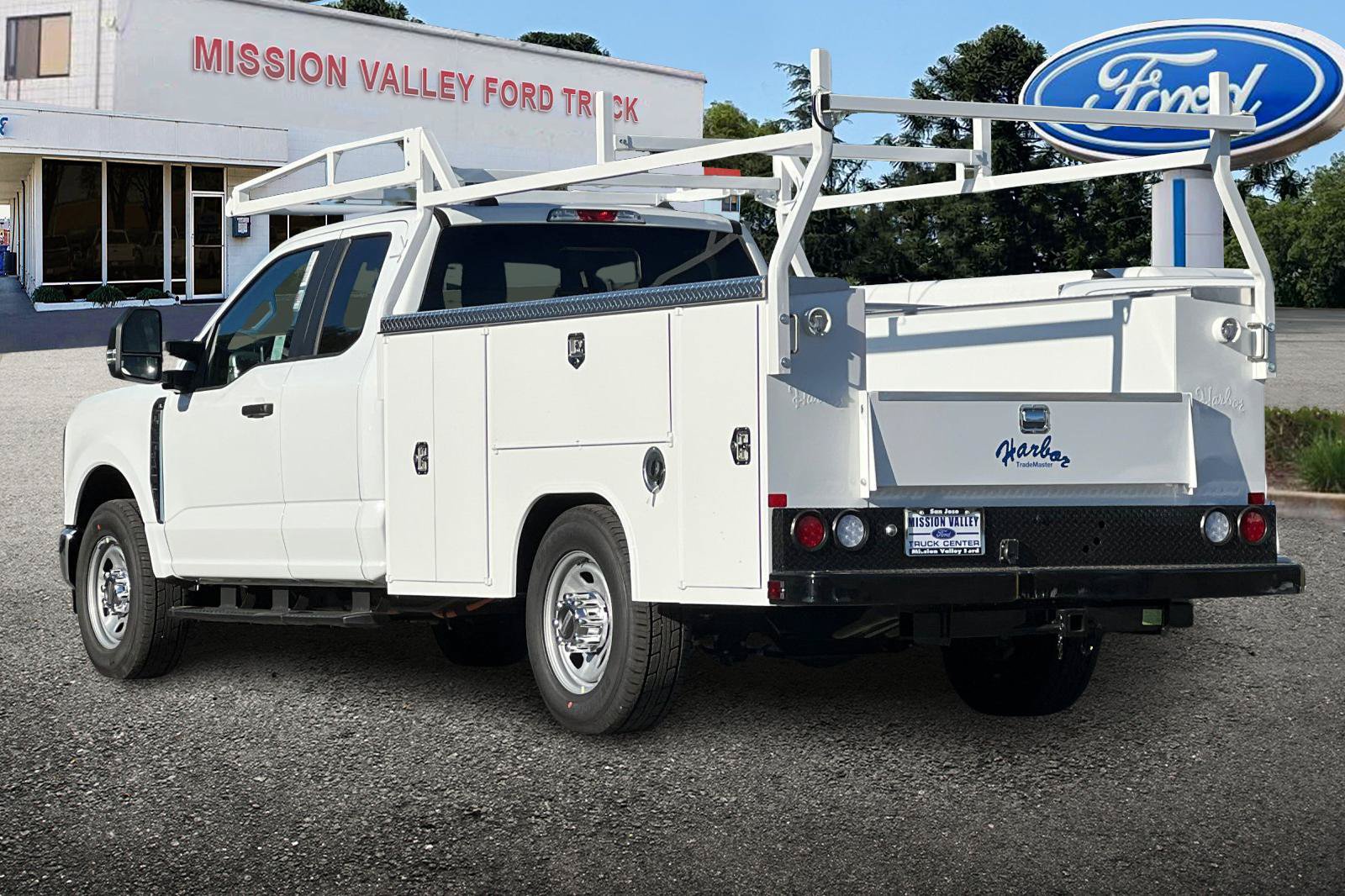 New 2026 Ford F350 XL w/ XL Chrome Package RWD image 6