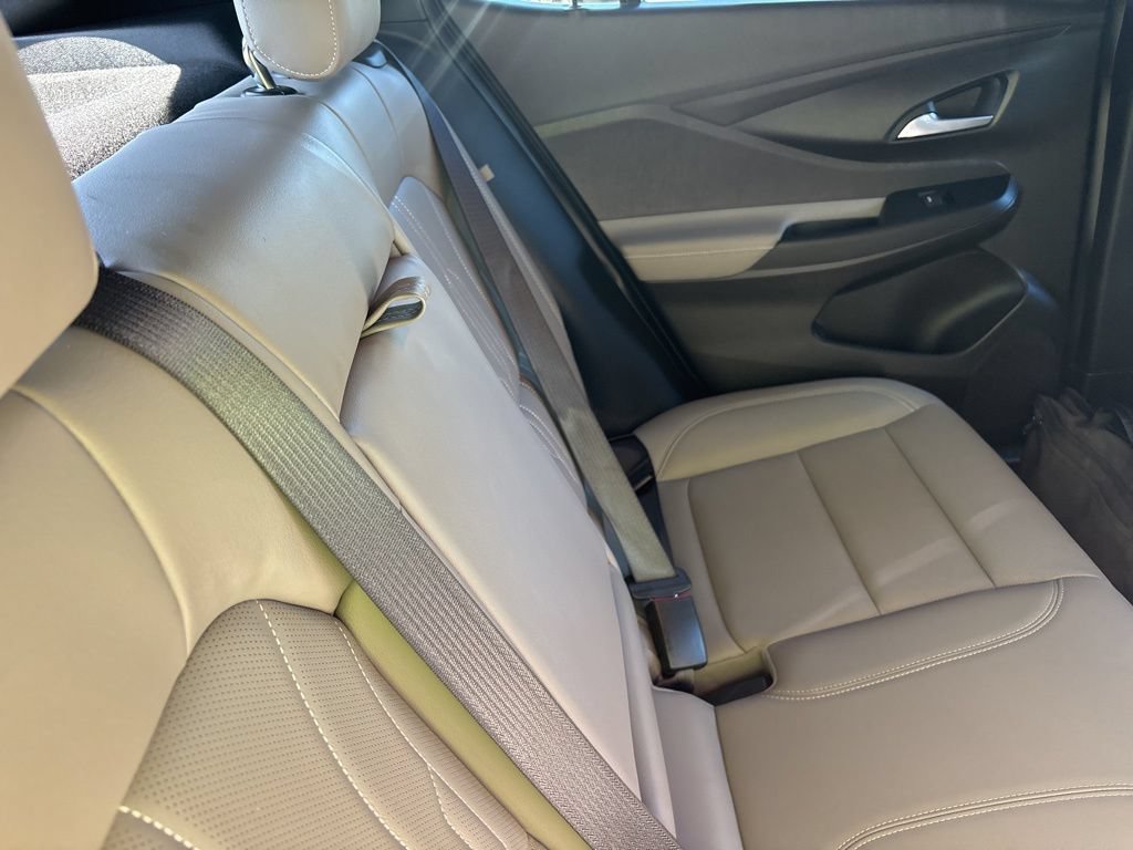 Used 2025 Buick Envista Avenir FWD image 28