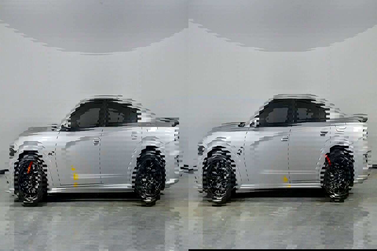 Used 2022 Dodge Charger SRT Hellcat image 8