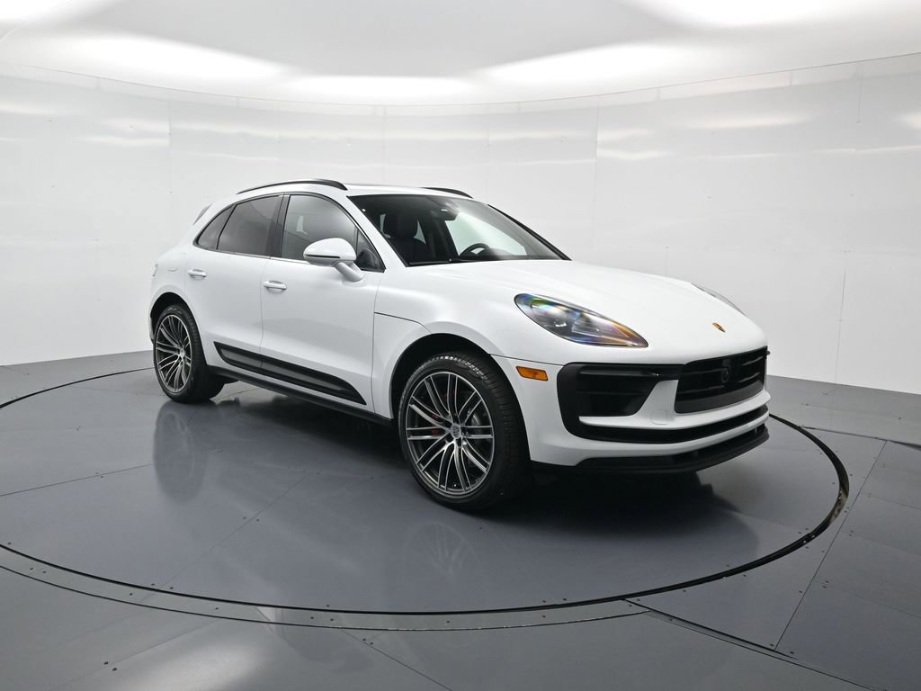 Used 2026 Porsche Macan S image 32