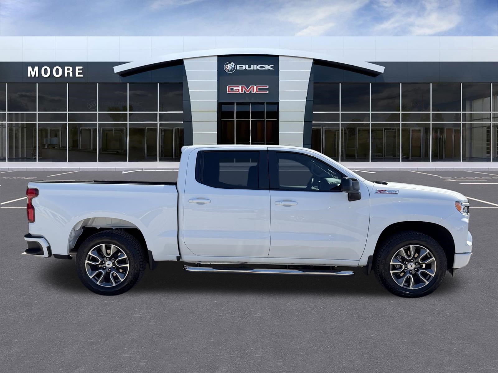 Used 2023 Chevrolet Silverado 1500 RST w/ Z71 Off-Road Package AWD/4WD image 2