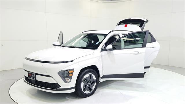 Used 2024 Hyundai Kona SEL image 11