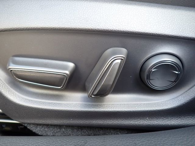 New 2026 Toyota Prius Plug-In Hybrid image 16