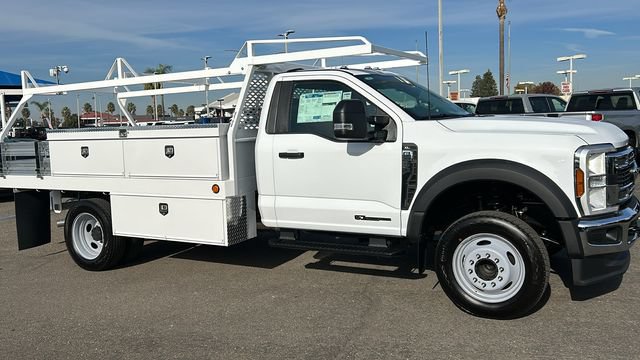 New 2025 Ford F550 2WD Regular Cab Super Duty image 7