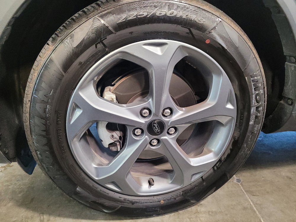 Used 2025 Ford Escape ST-Line FWD image 31