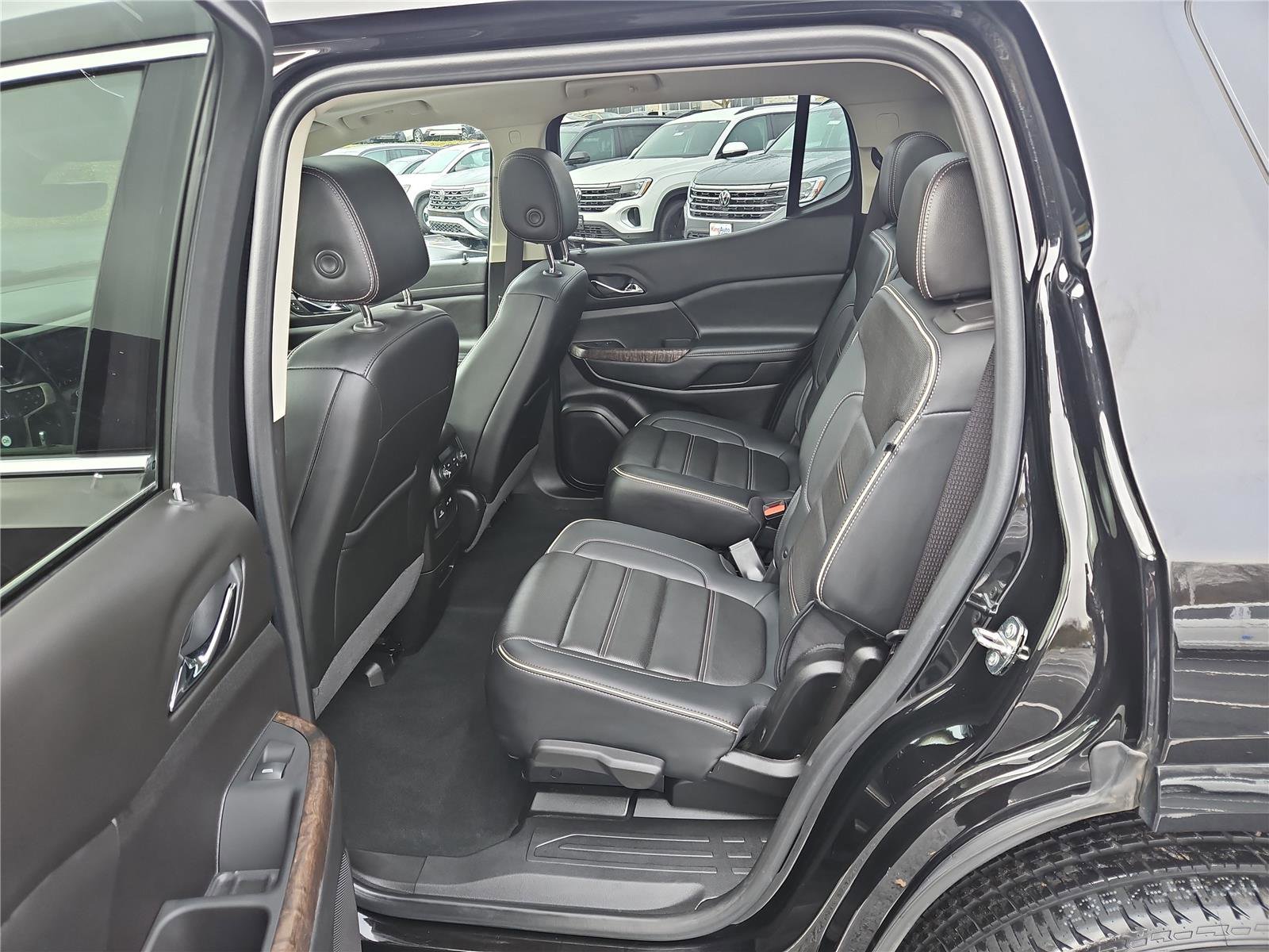 Used 2023 GMC Acadia Denali w/ Denali Ultimate Package image 27