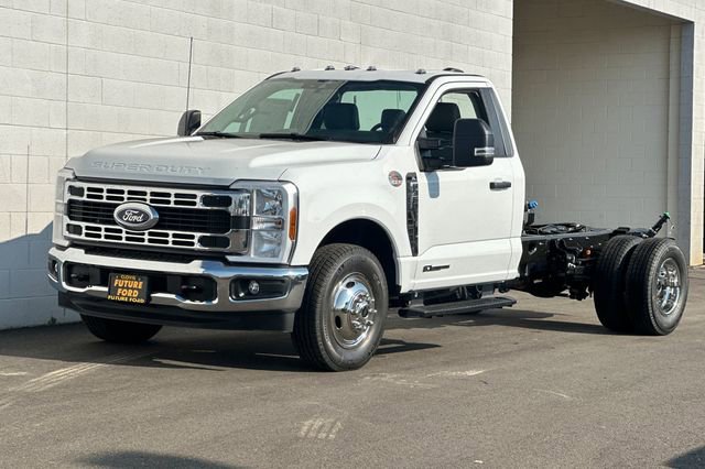 New 2026 Ford F350 XL w/ XL Chrome Package RWD image 7