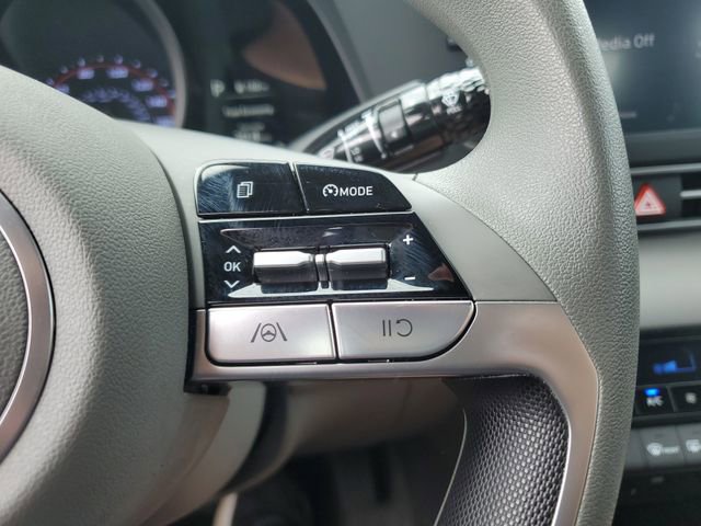 Certified 2023 Hyundai Elantra SEL FWD image 22
