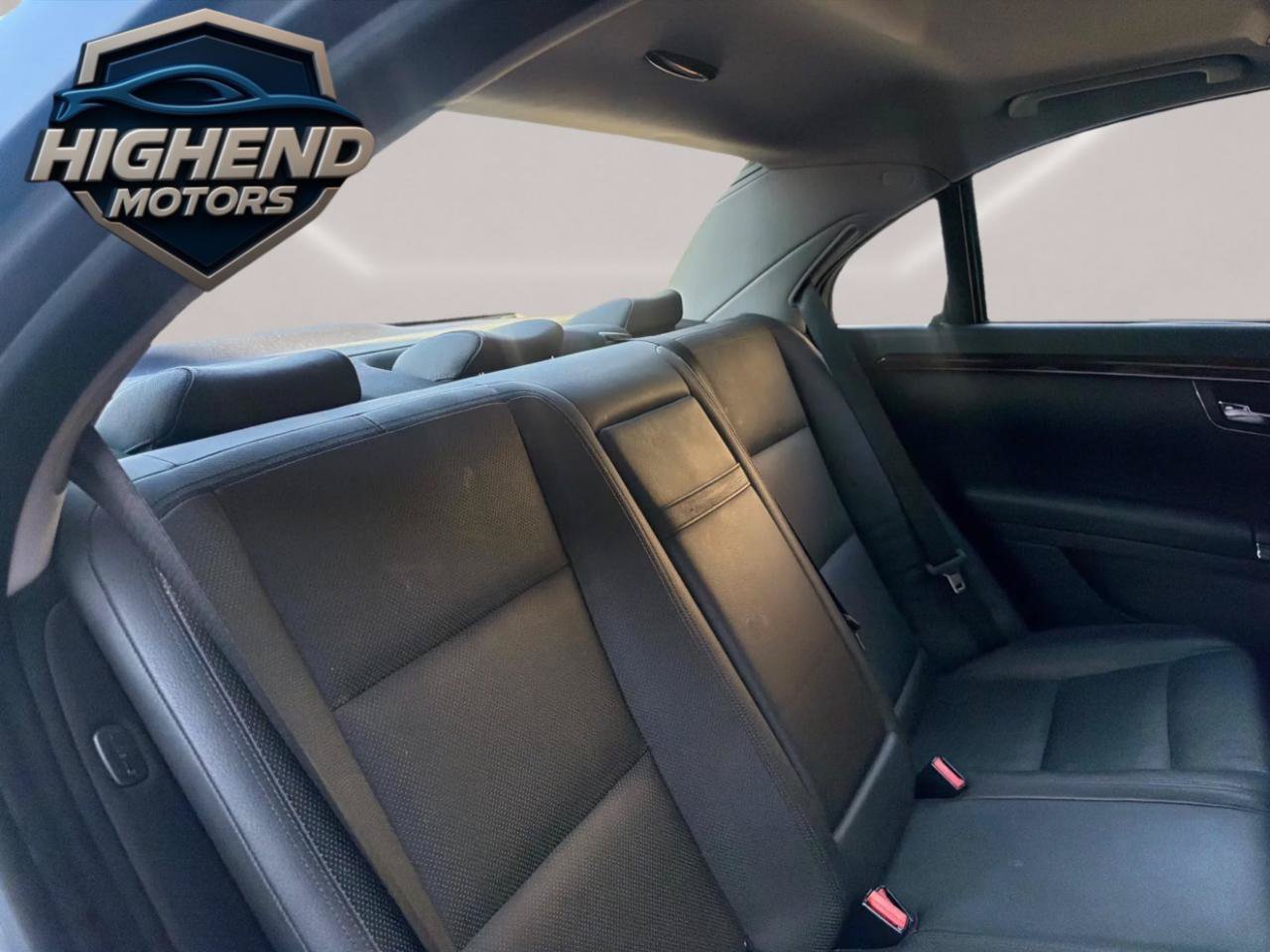 Used 2010 Mercedes-Benz S 550 4MATIC image 17