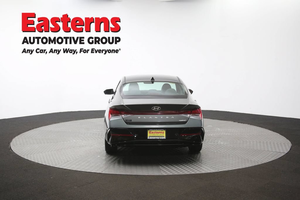 Used 2024 Hyundai Elantra Limited FWD image 39