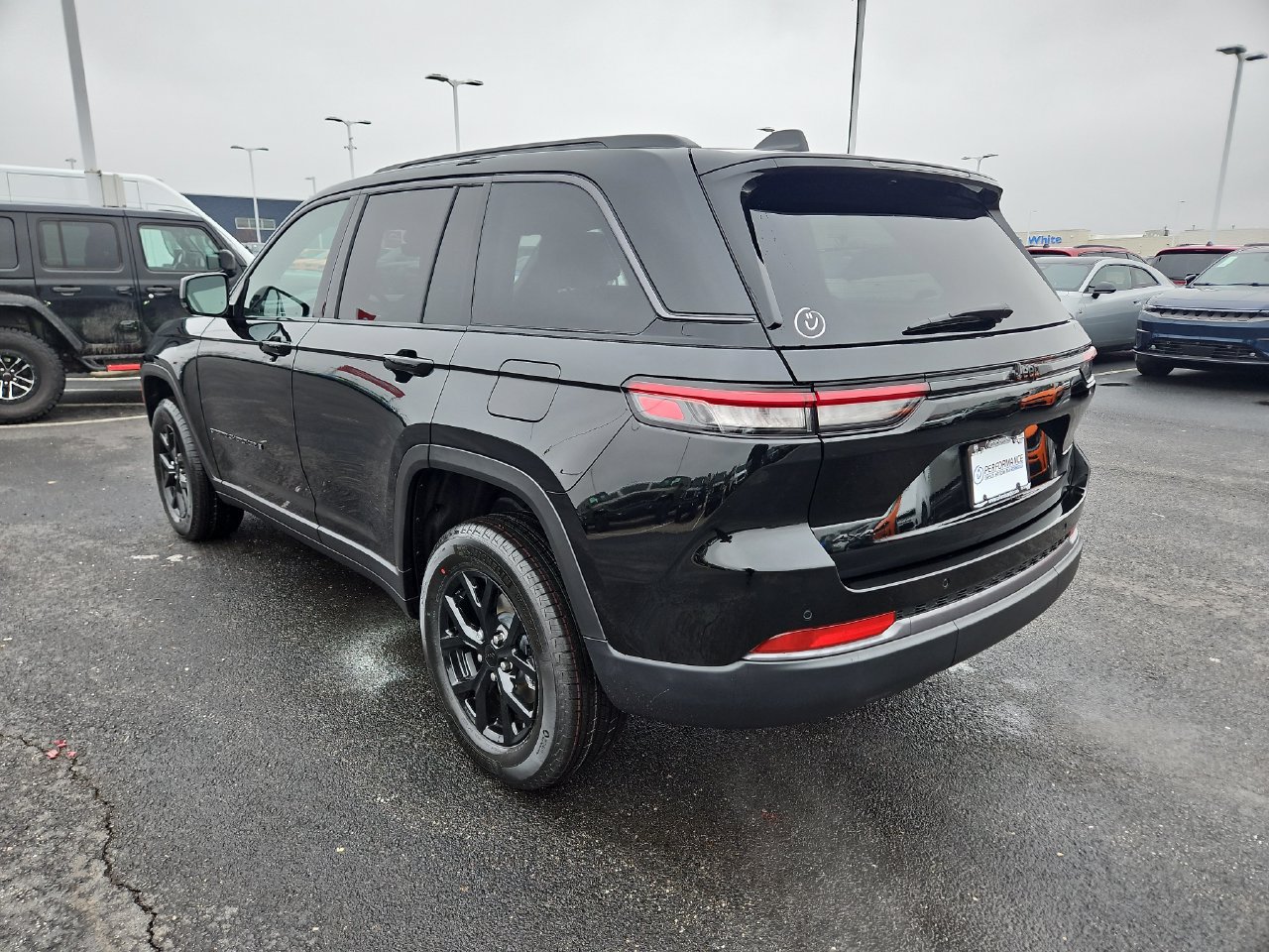 New 2026 Jeep Grand Cherokee Altitude AWD/4WD image 5