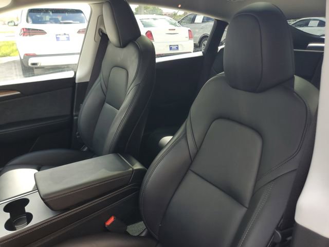 Used 2024 Tesla Model Y Long Range image 15