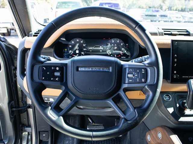 Used 2024 Land Rover Defender 110 X image 10