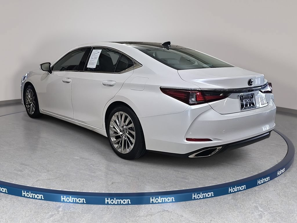 Used 2020 Lexus ES 350 Ultra Luxury w/ Accessory Package 2 FWD image 8