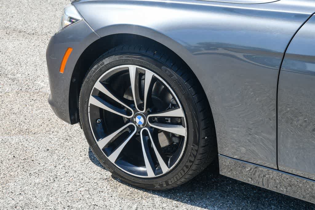 Used 2018 BMW 328d Sedan RWD image 10