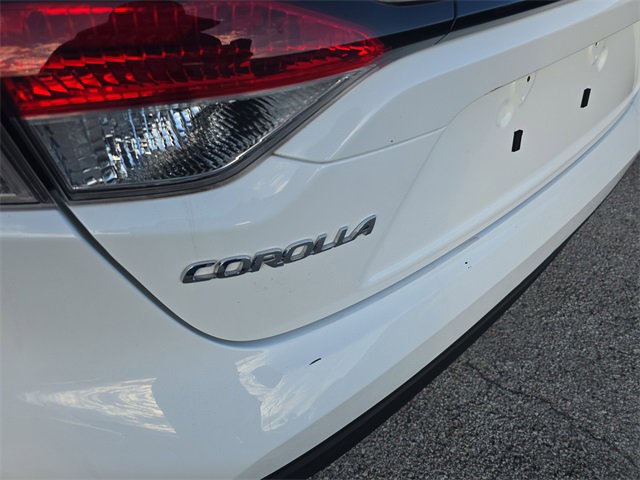 Used 2023 Toyota Corolla LE image 5
