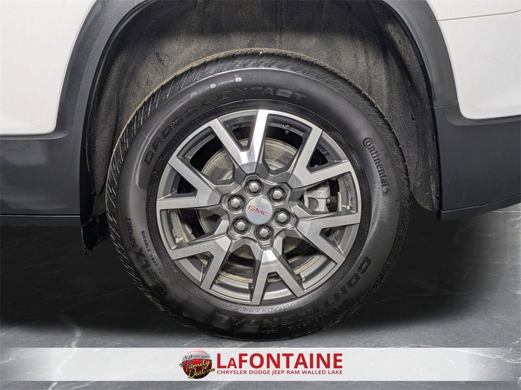 Used 2023 GMC Acadia SLE w/ Driver Convenience Package image 37