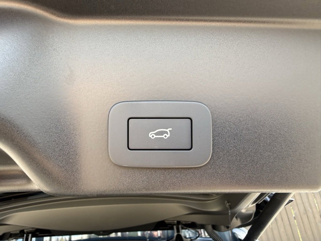 New 2026 Land Rover Range Rover Evoque Dynamic SE image 36