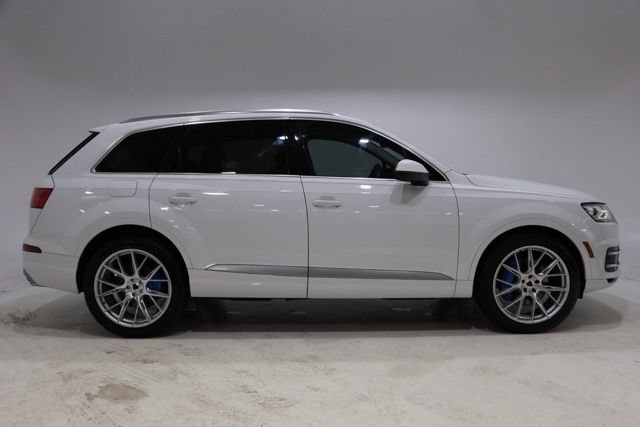 Used 2018 Audi Q7 3.0T Premium Plus w/ Premium Plus Package AWD/4WD image 9