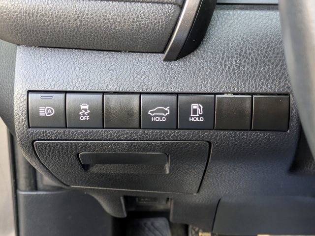 Used 2022 Toyota Camry SE image 23