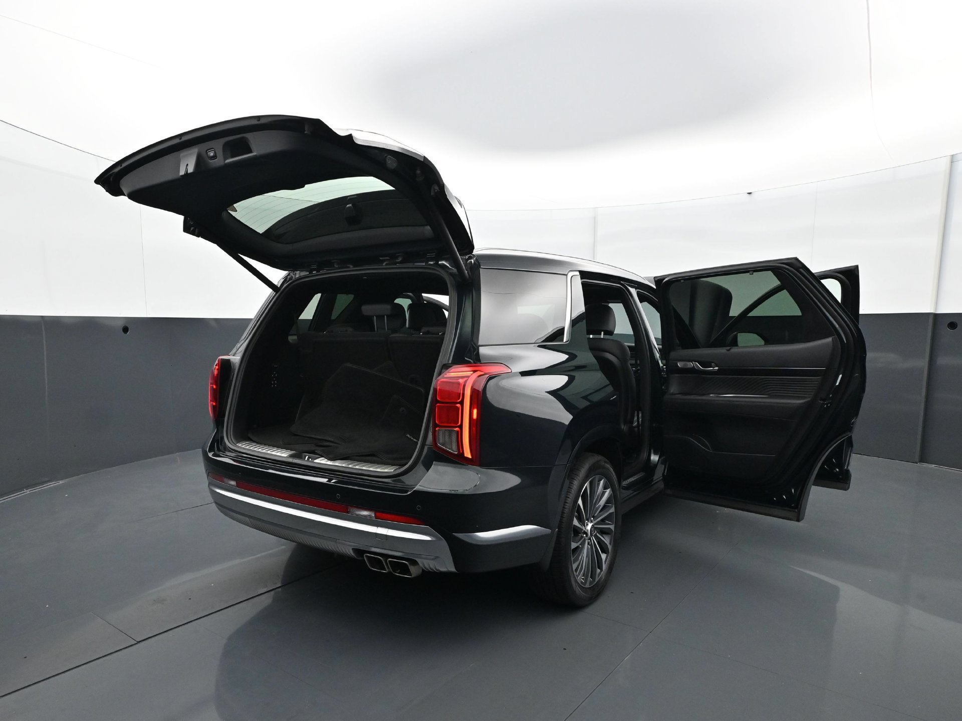 Used 2024 Hyundai Palisade Calligraphy AWD/4WD image 37