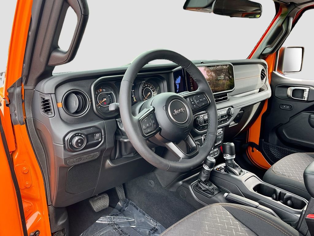 Certified 2025 Jeep Gladiator Mojave image 9