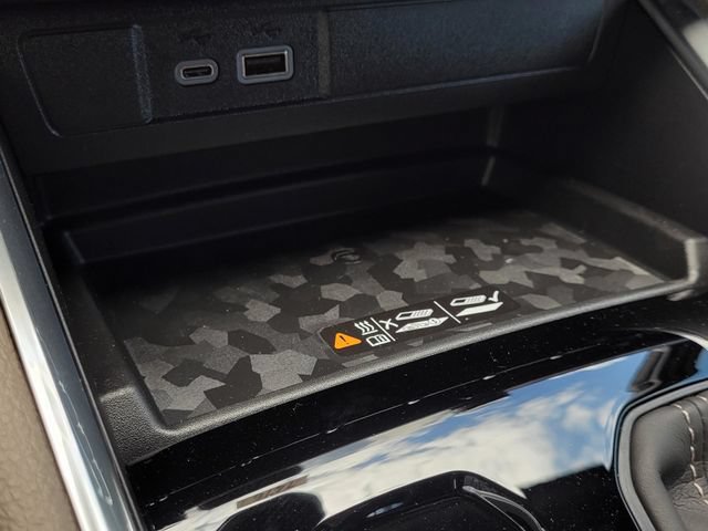 New 2026 GMC Canyon Denali AWD/4WD image 19