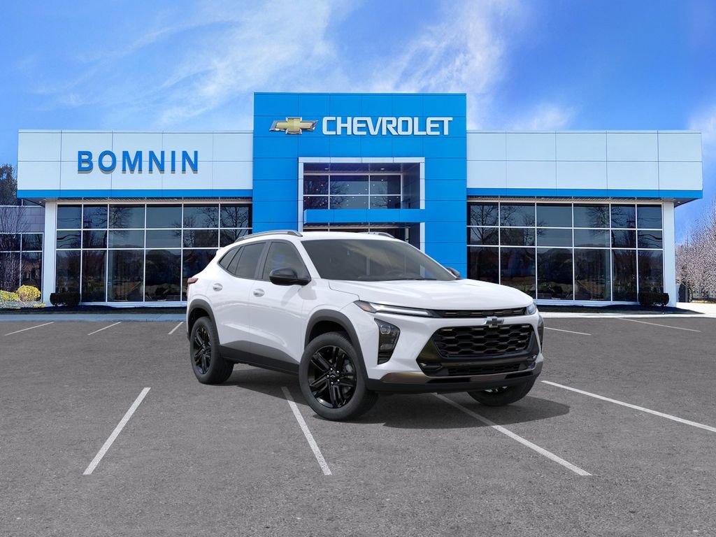 New 2026 Chevrolet Trax ACTIV w/ Driver Confidence Package FWD image 2