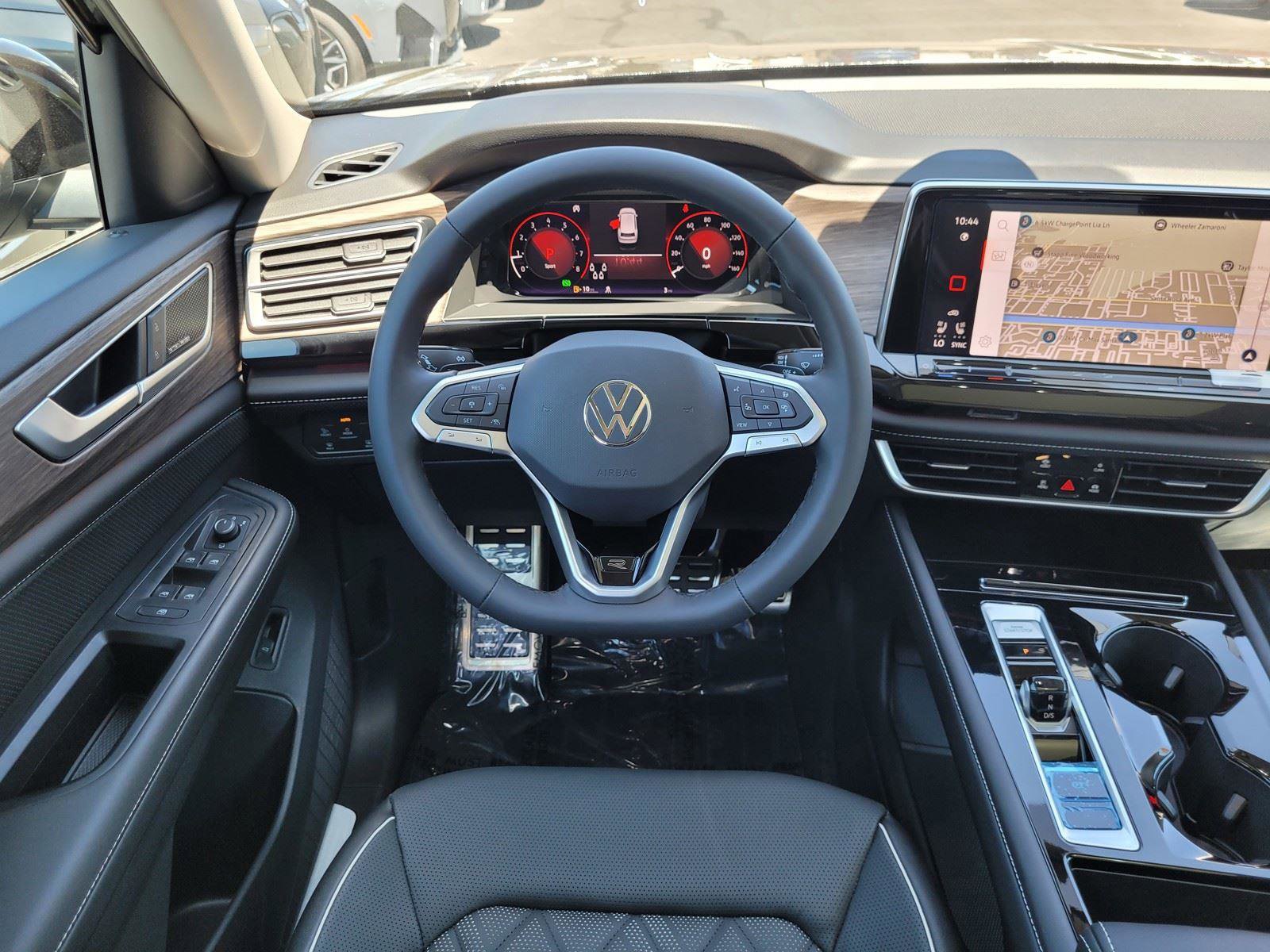 New 2025 Volkswagen Atlas SEL Premium R-Line image 15